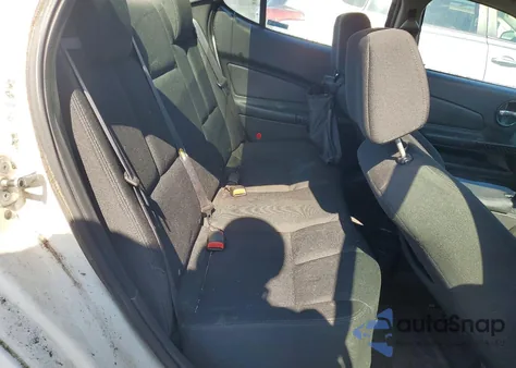 2006 Pontiac Grand Prix from USA, damaged, VIN 2G2WP552261209612